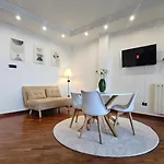 Appartamento Illeoncavallo - Sea-view Flat With Terrace